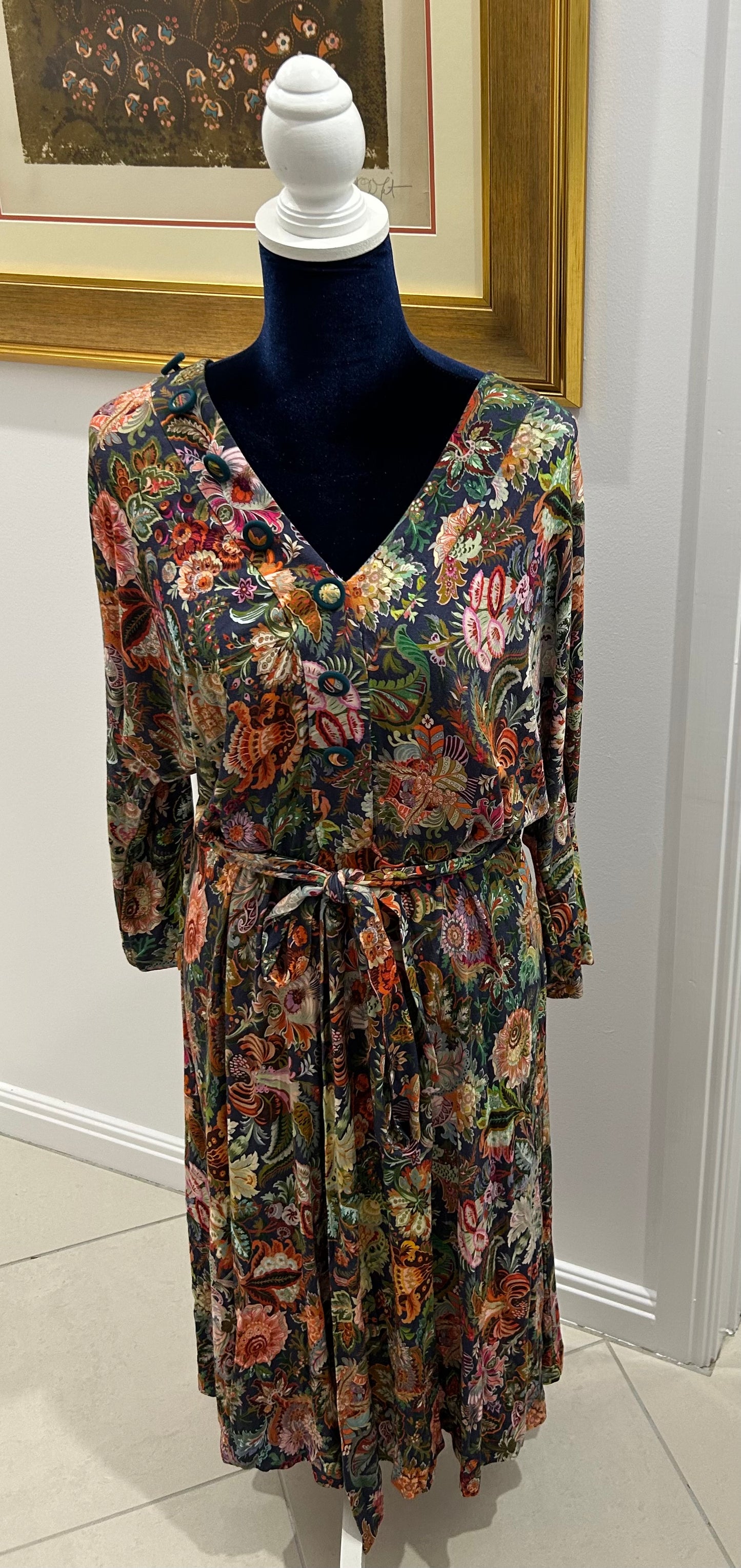 Leona Edmiston Frock size 6