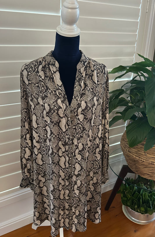 HM long line top size Euro 44
