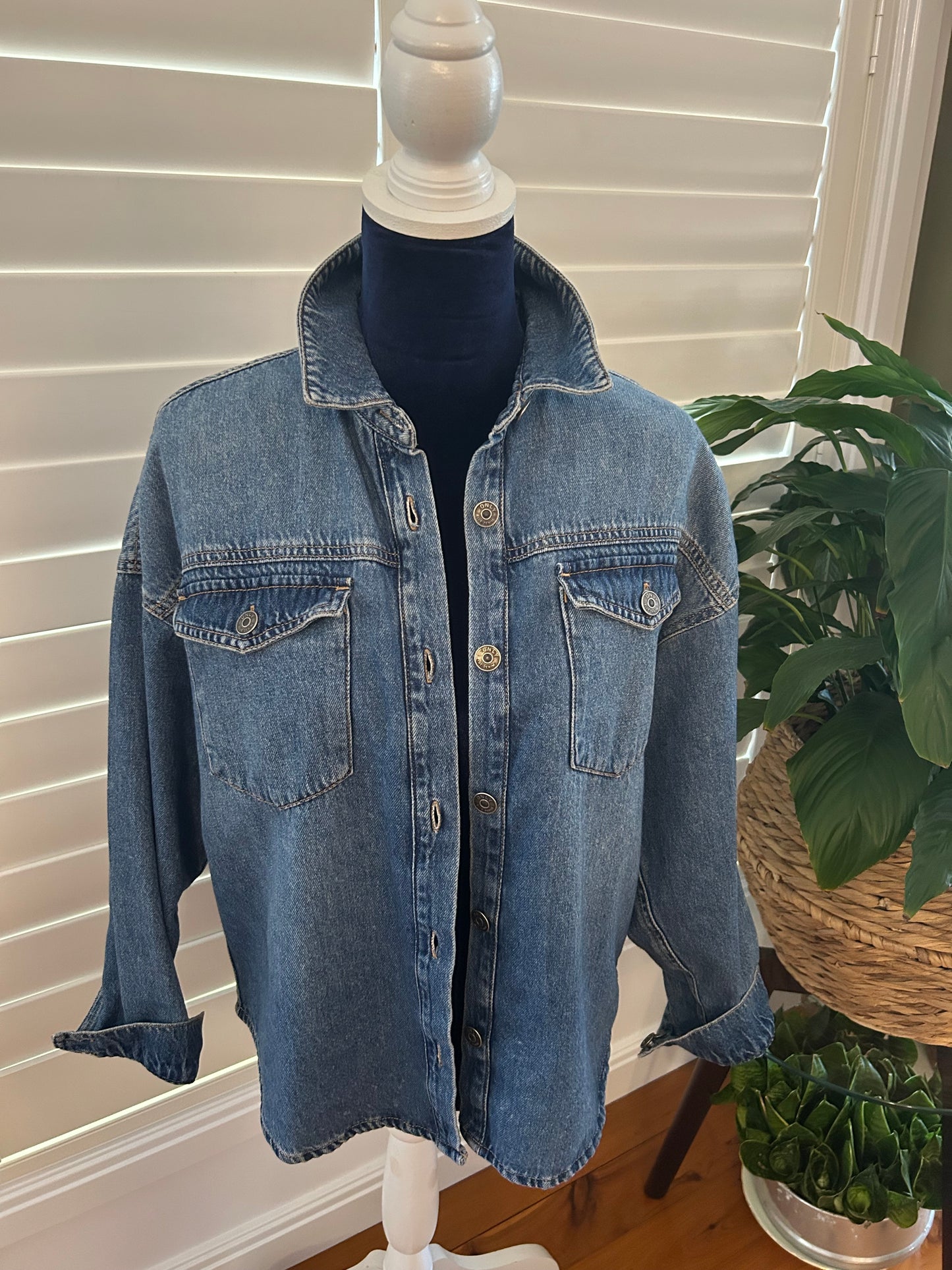 ONLY denim shirt size S