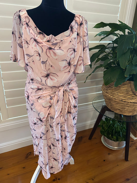 SHOWPO dress size 18