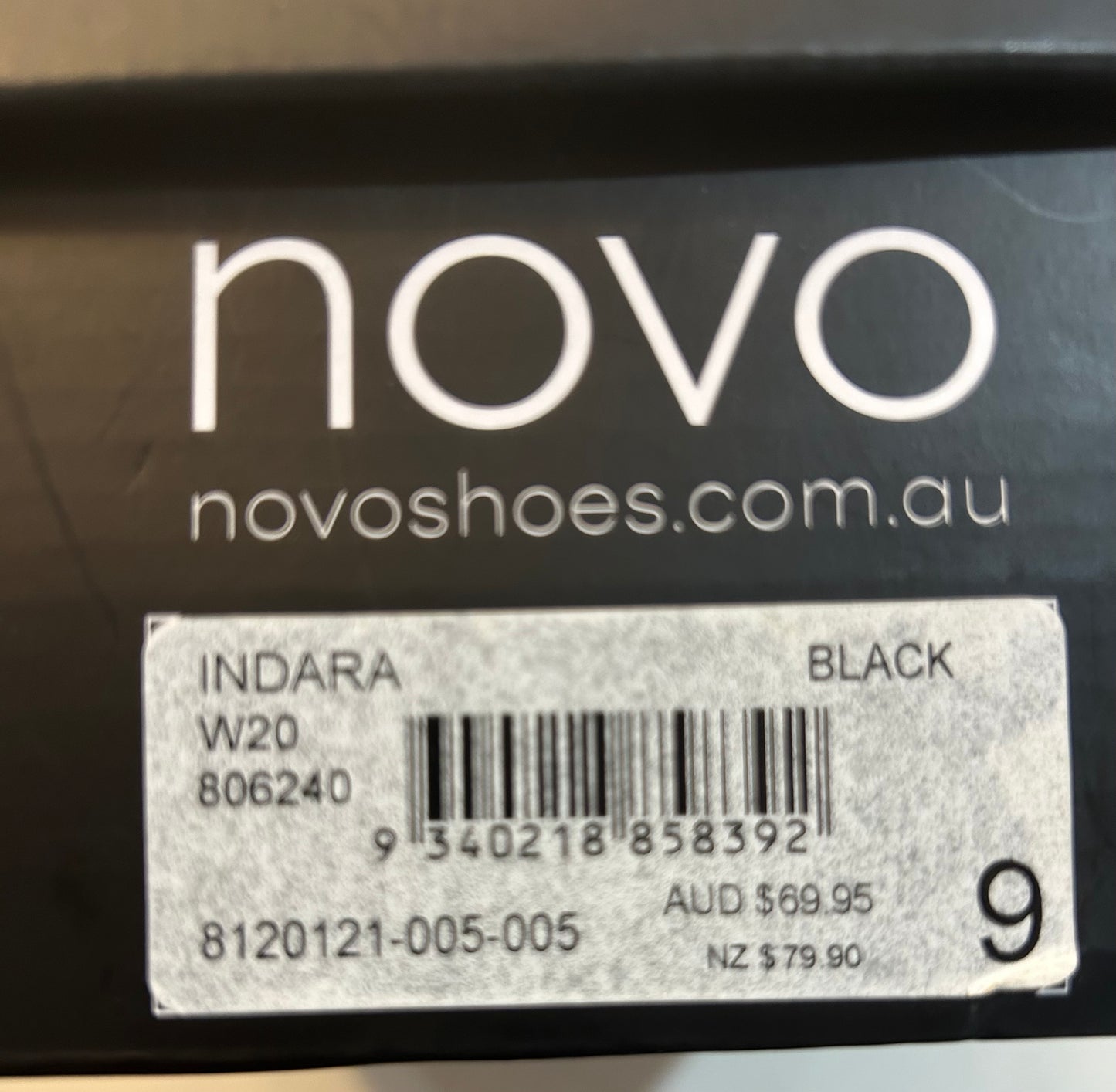 NOVO heels size 9