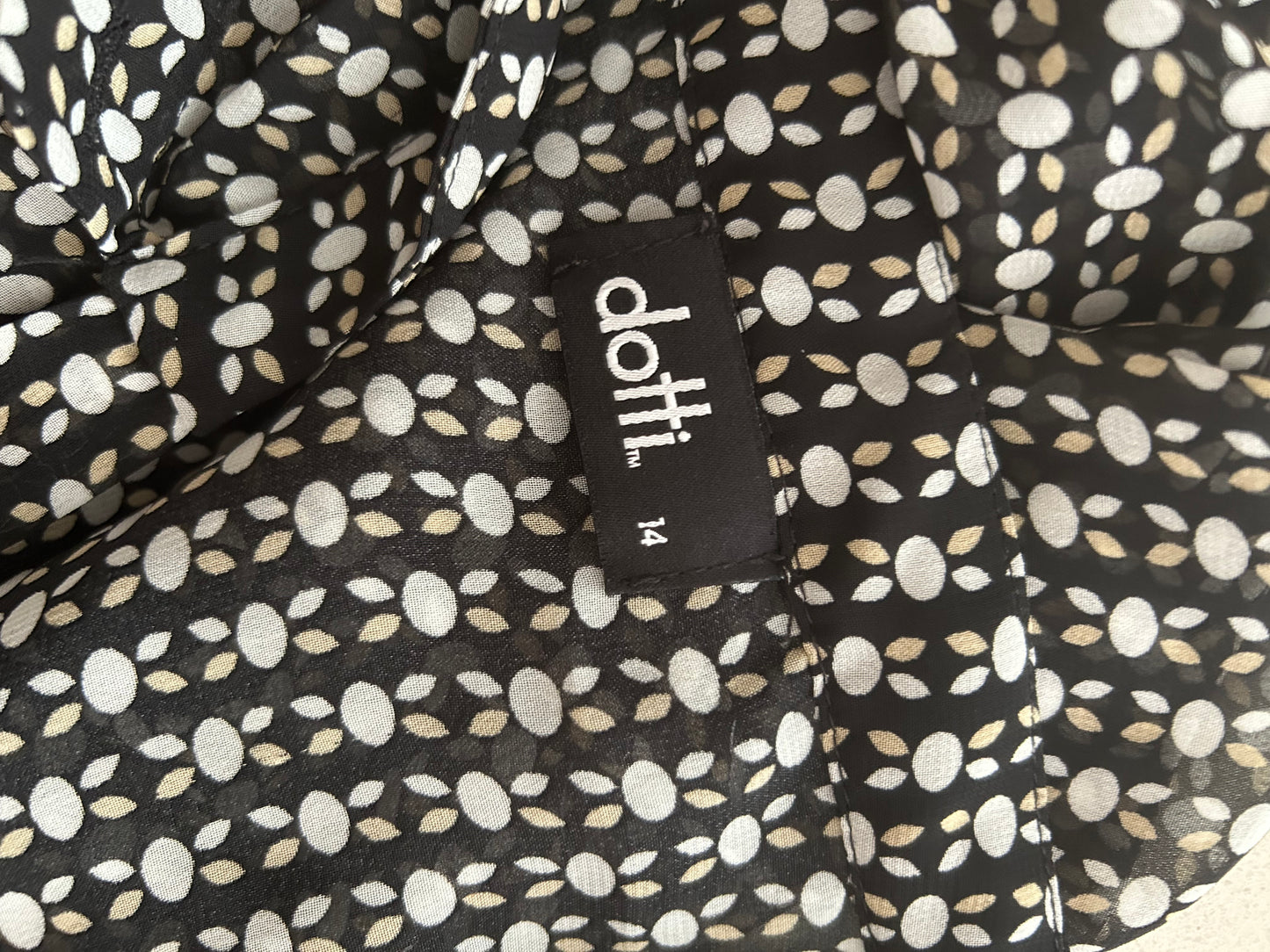 DOTTI blouse size 14