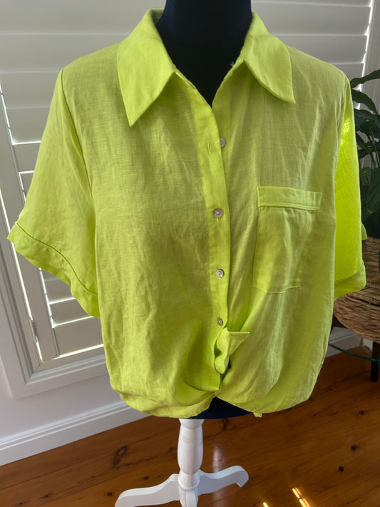 SHEIKE shirt size 12