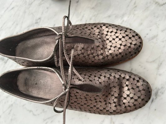 Midas shoes size 39