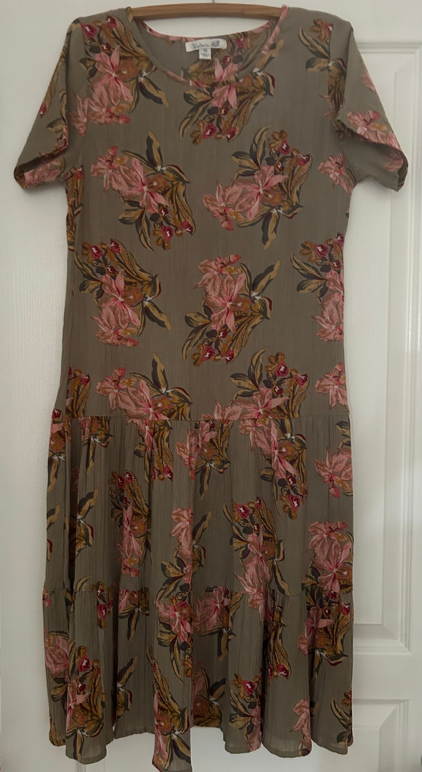 Victoria Hill dress size 10