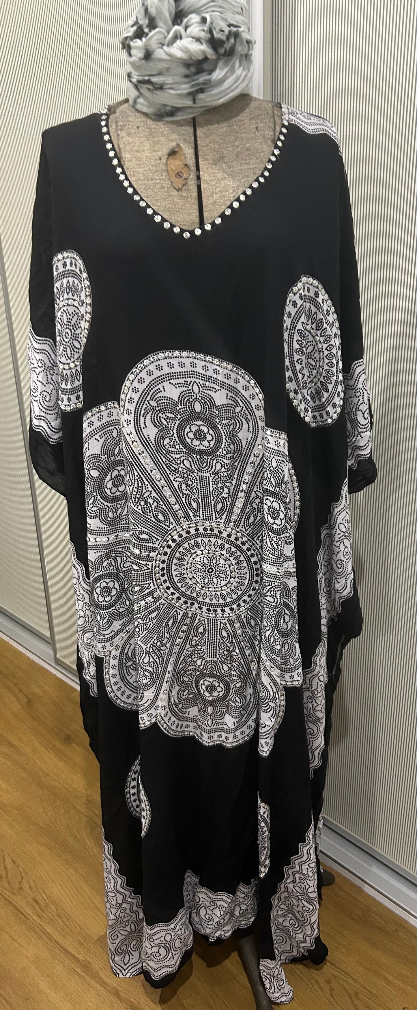 Red Lotus kaftan size one size