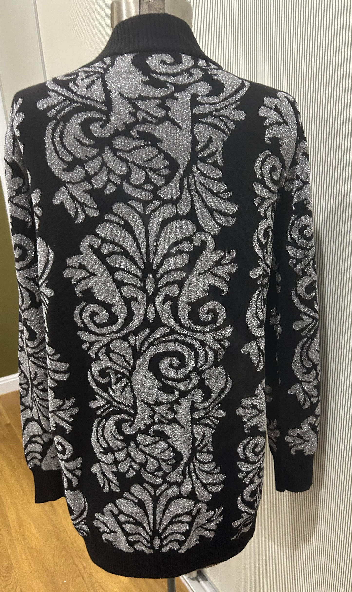 Sunny Girl Cardigan size s/m