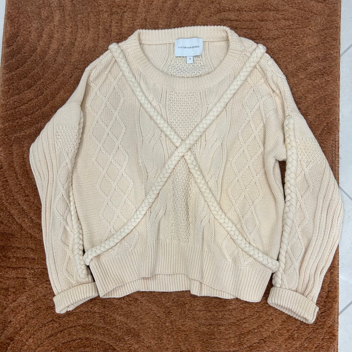 Victoria & Woods jumper size 2