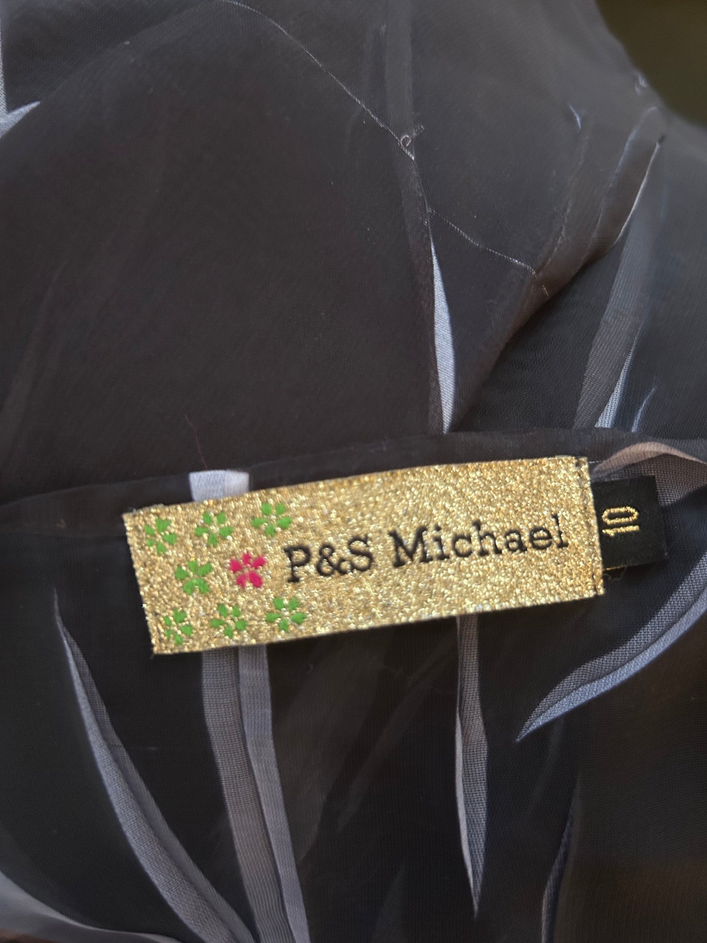 P&S Michael top size 10