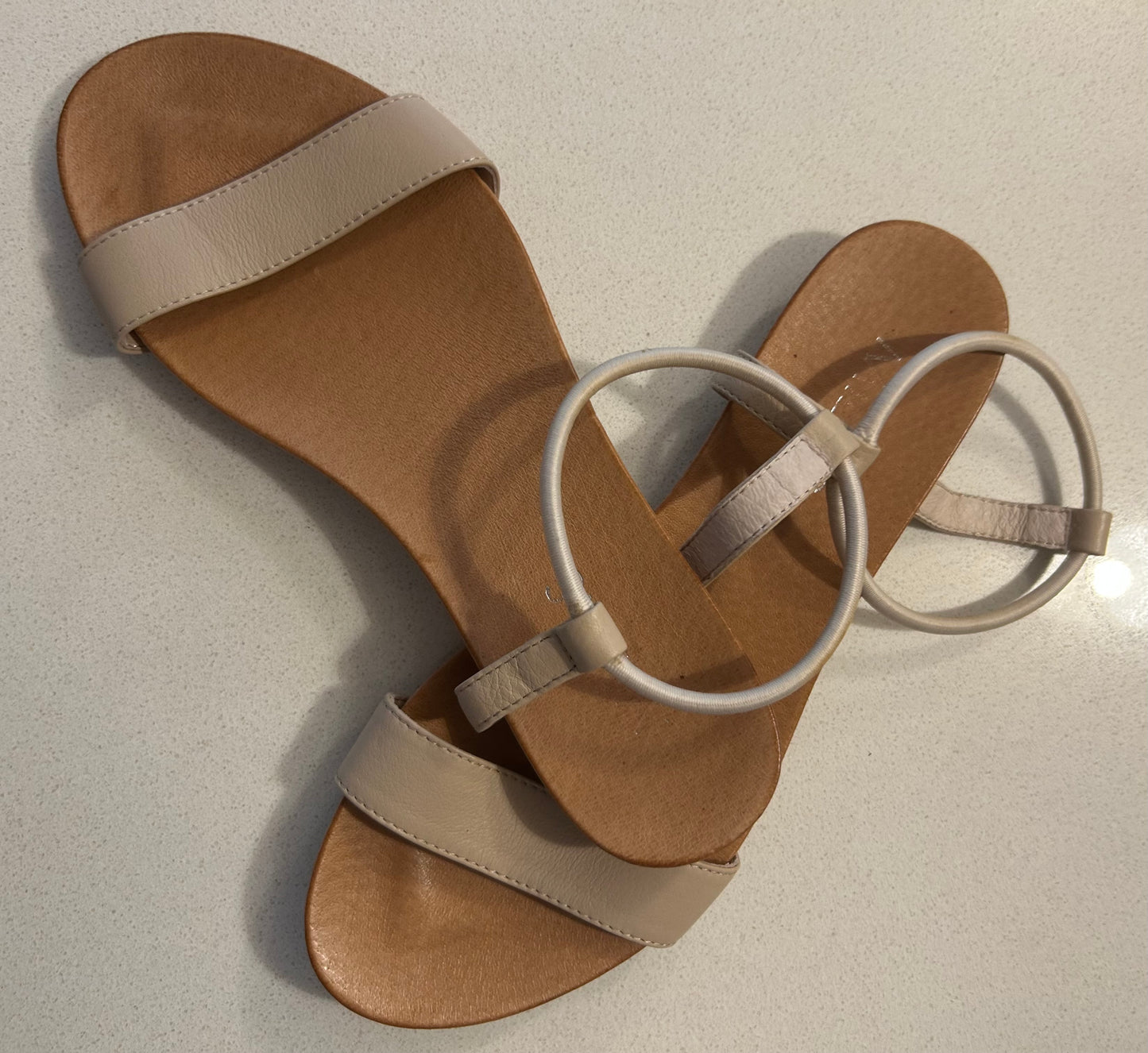 Midas sandals size 38