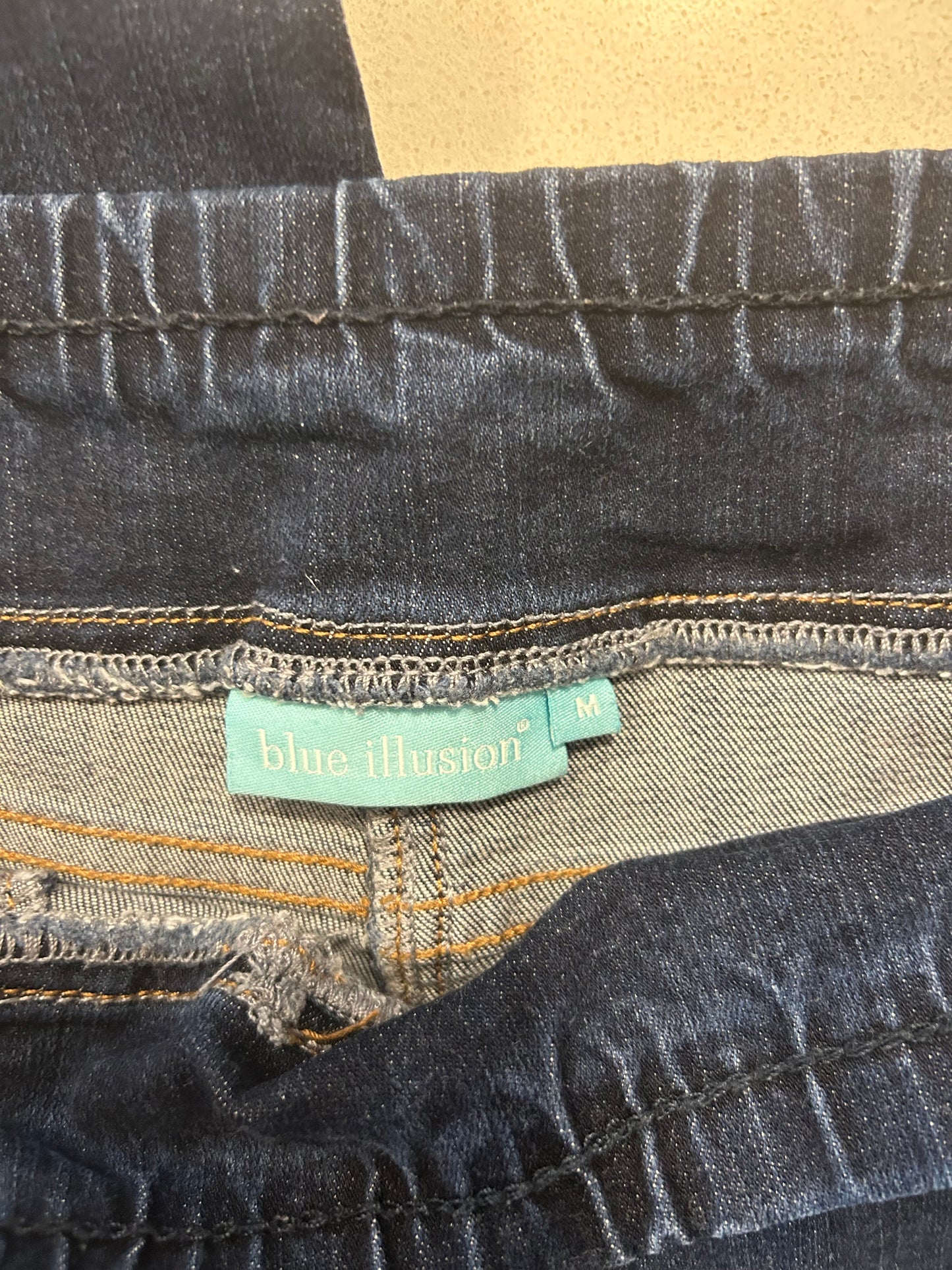 Blue Illusion jeans size M