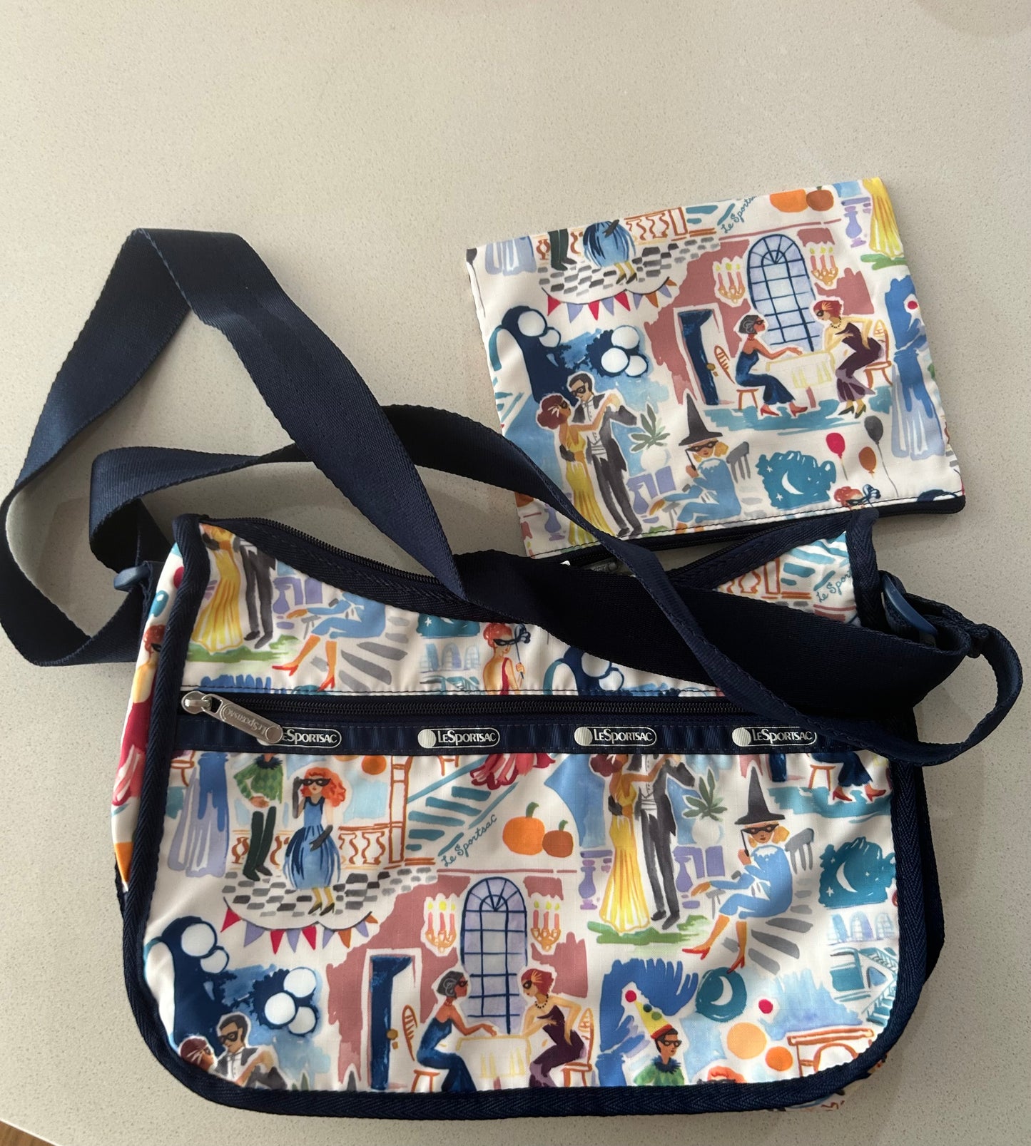 LeSportsac bag