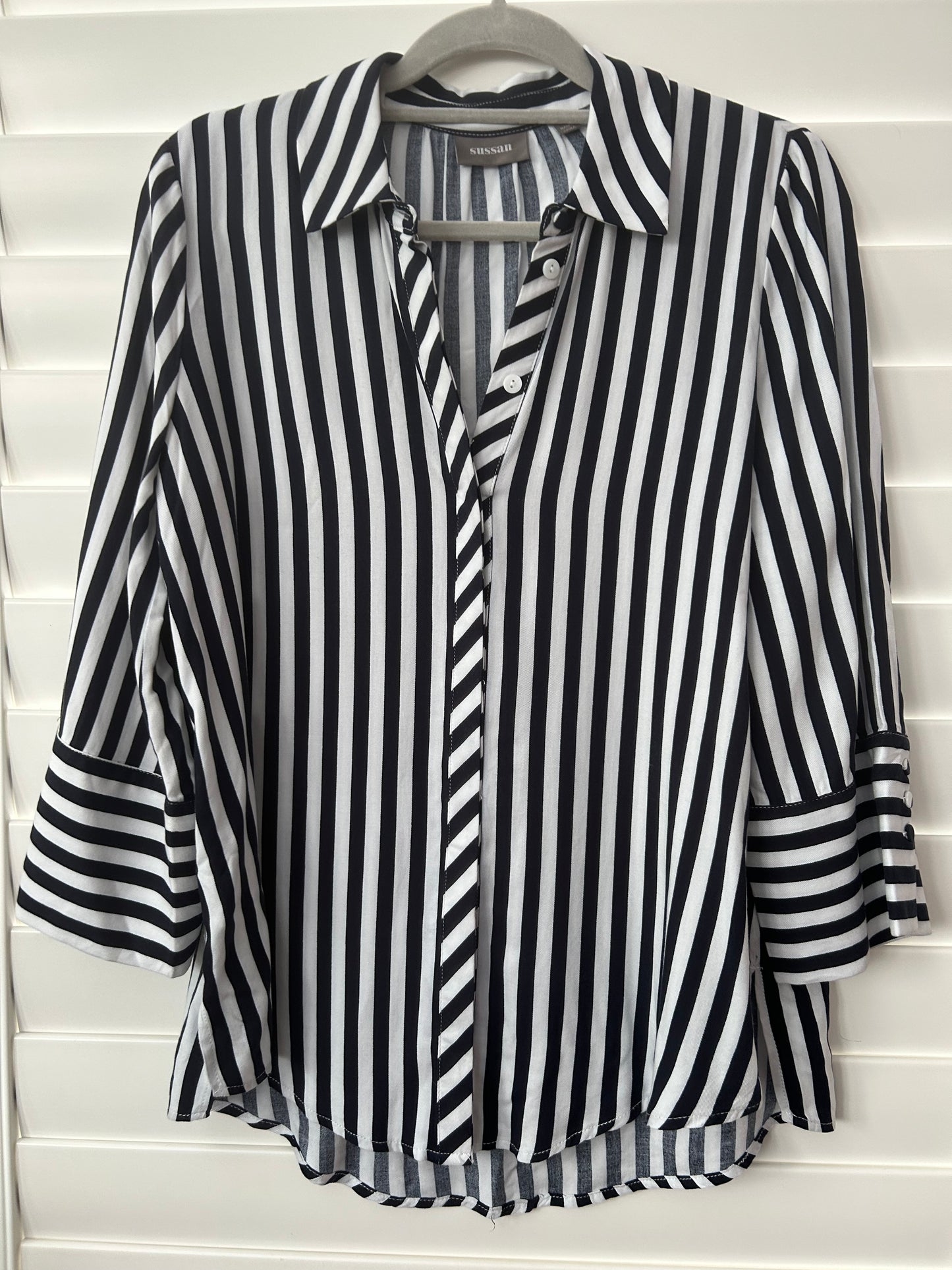Sussan shirt size 8
