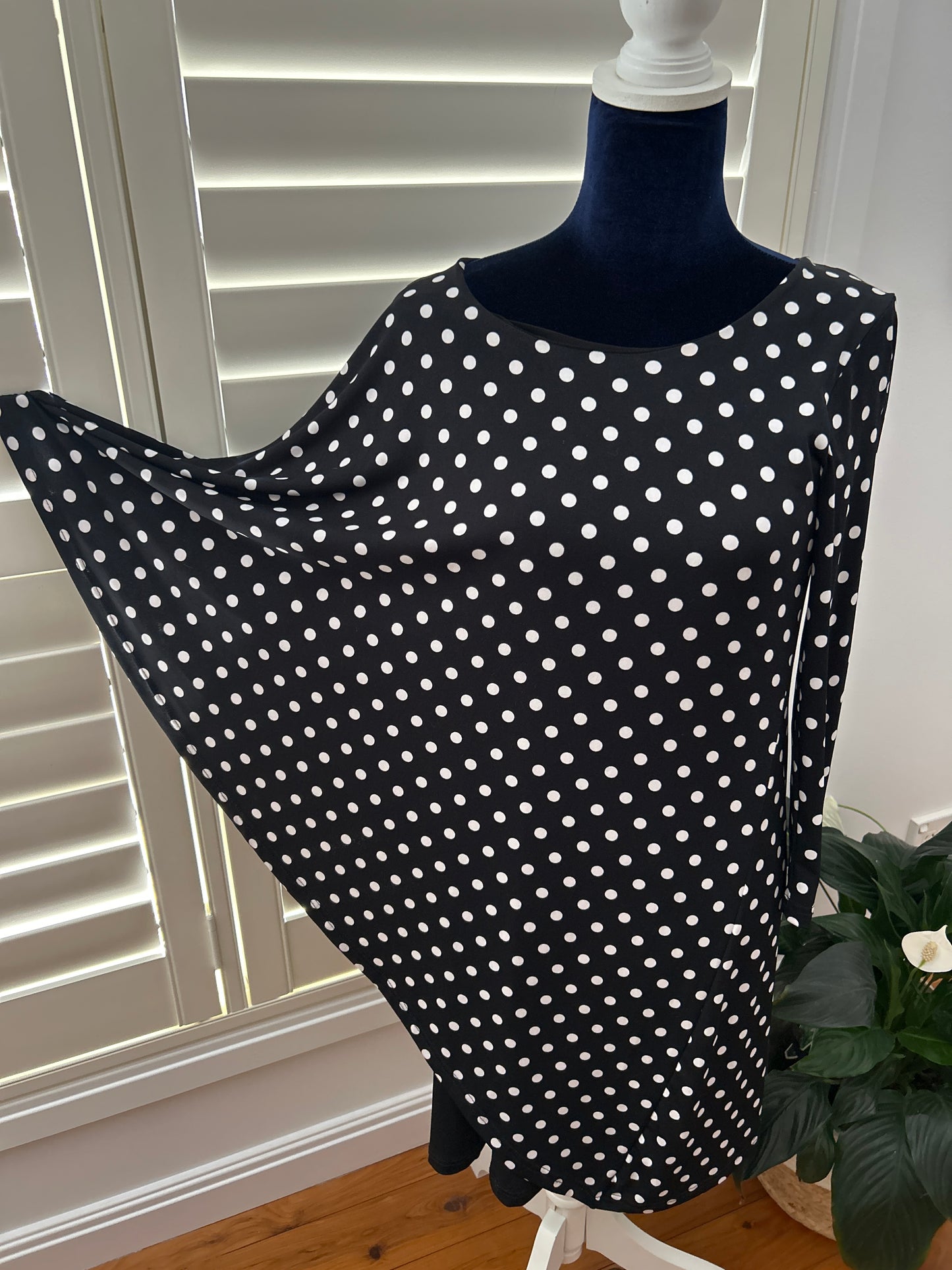 Four Girlz size 10