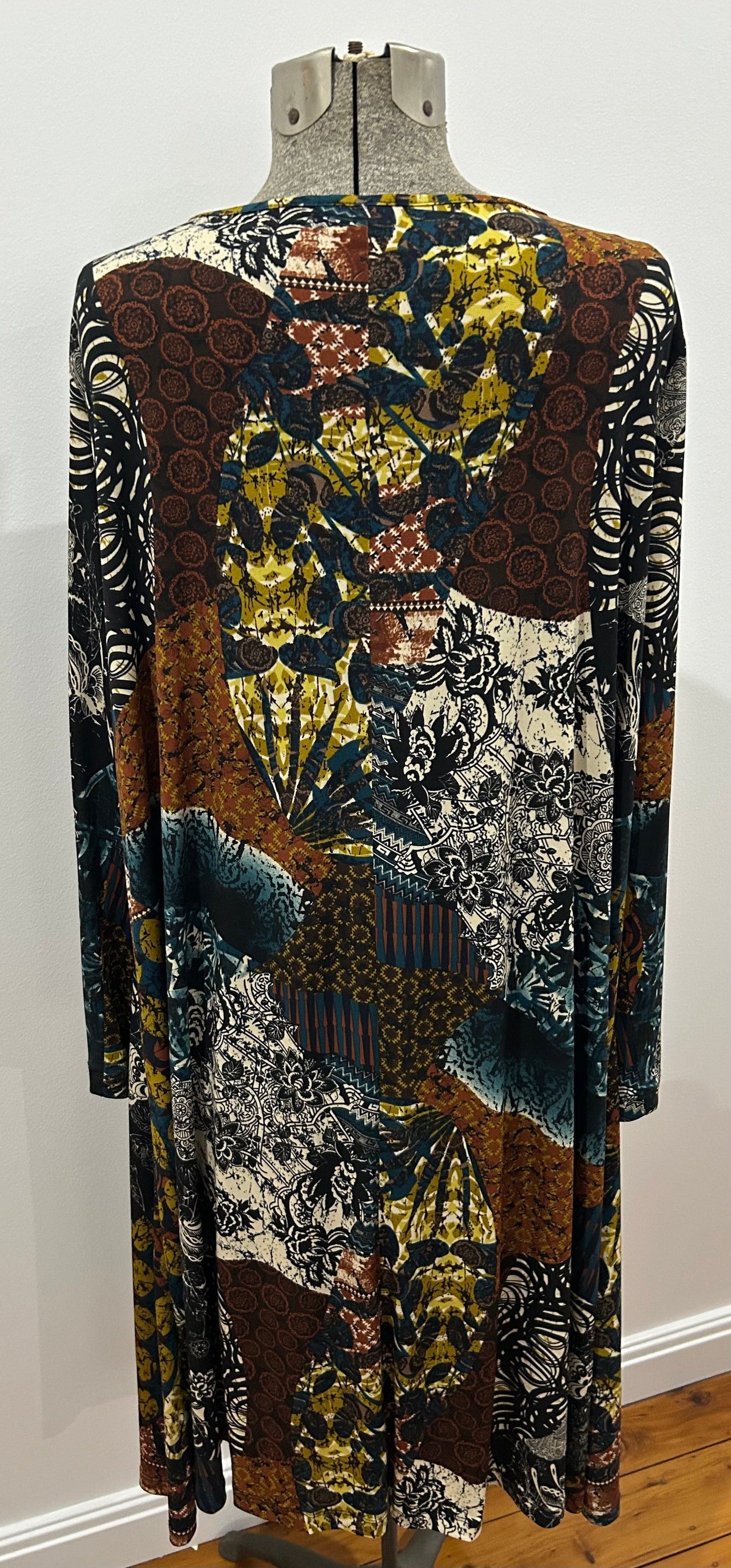 Sandra Soulos dress Size 16