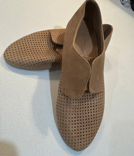 Blue Illusion  size 39
