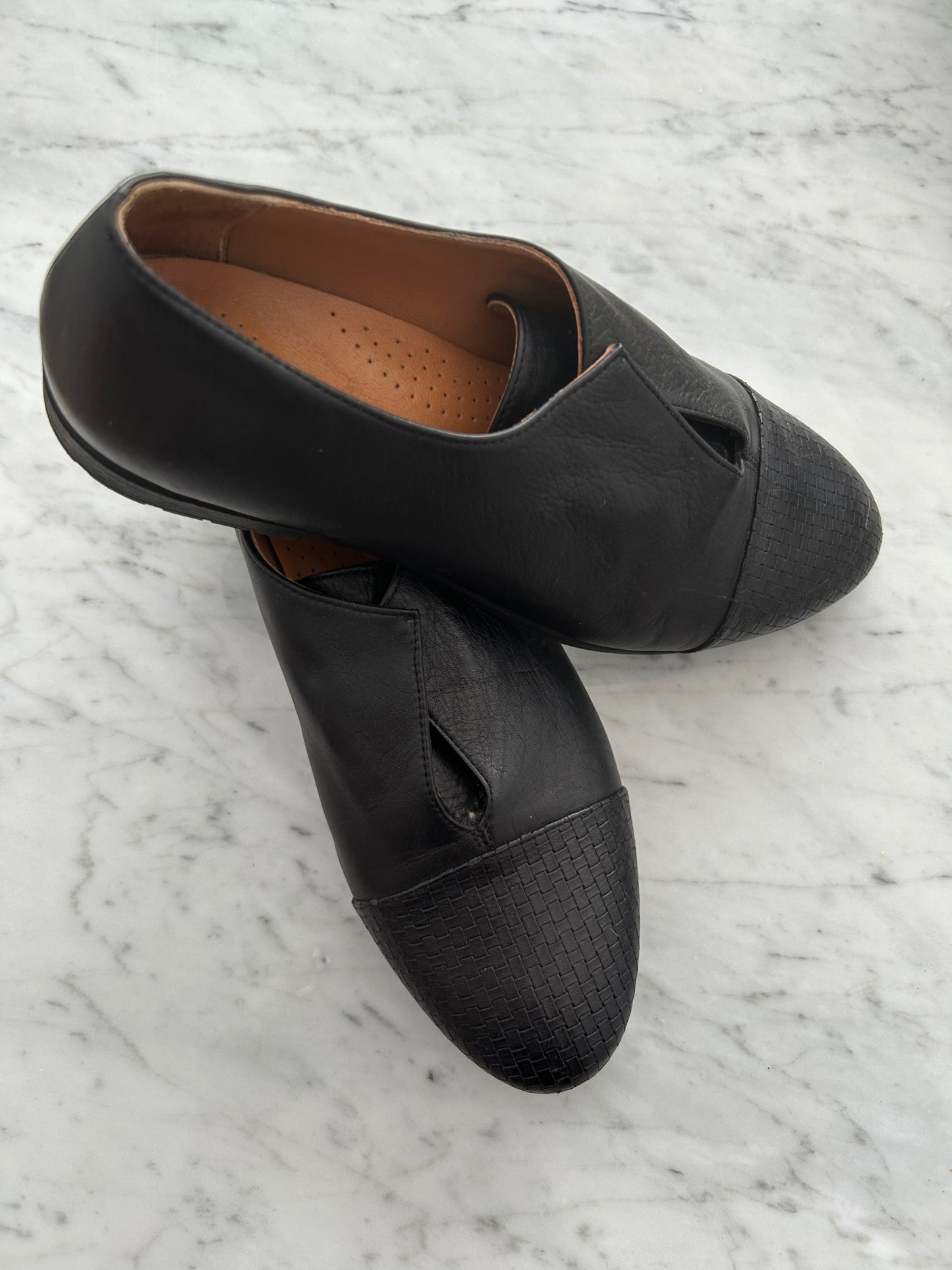 Sala slip ons size 39