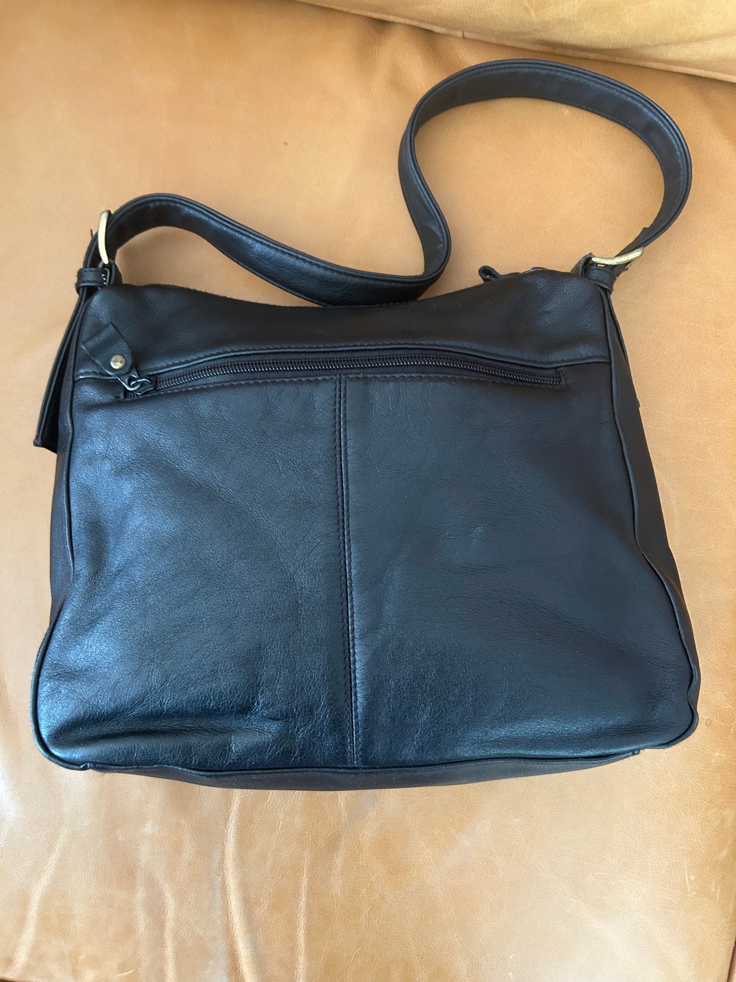Cobb&Co leather bag