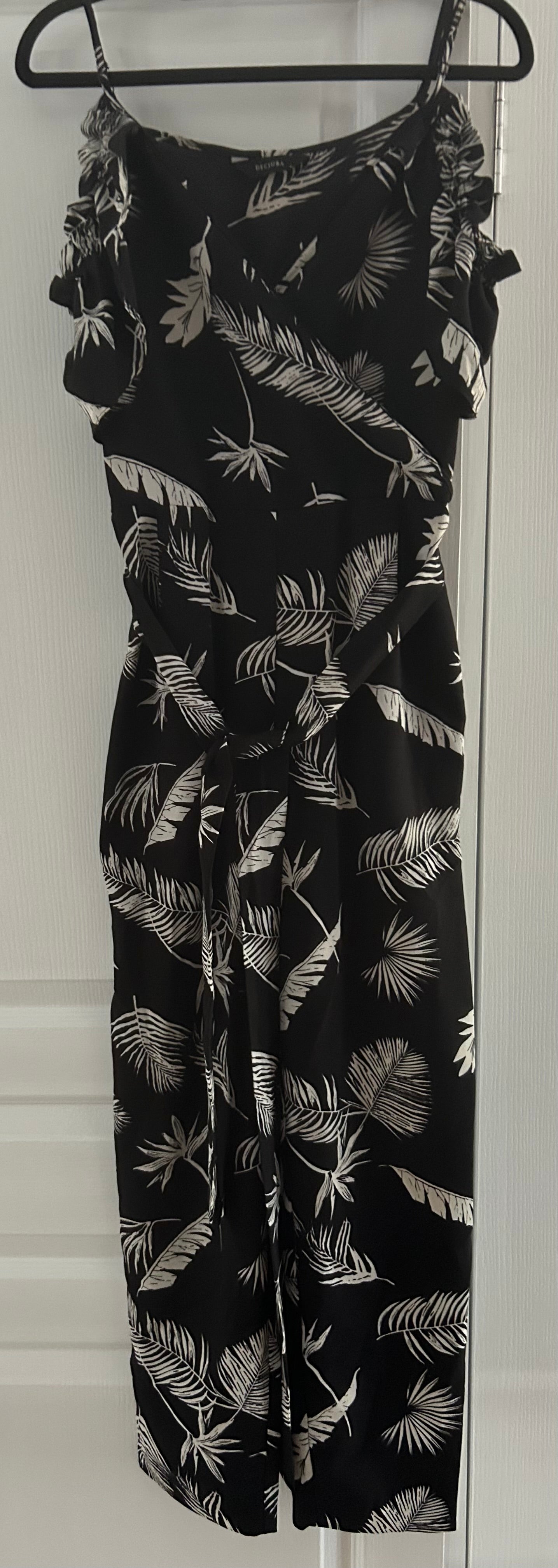DECJUBA jumpsuit size 8