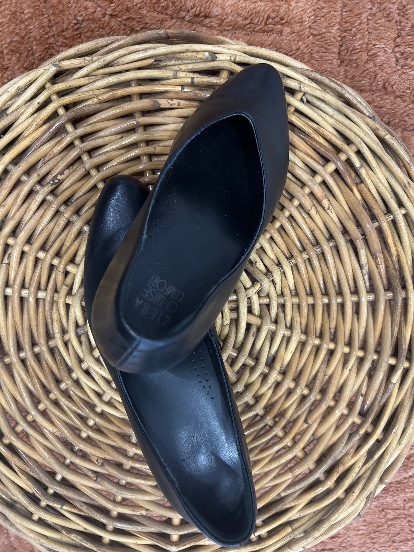 ZIERA shoes size 38.5