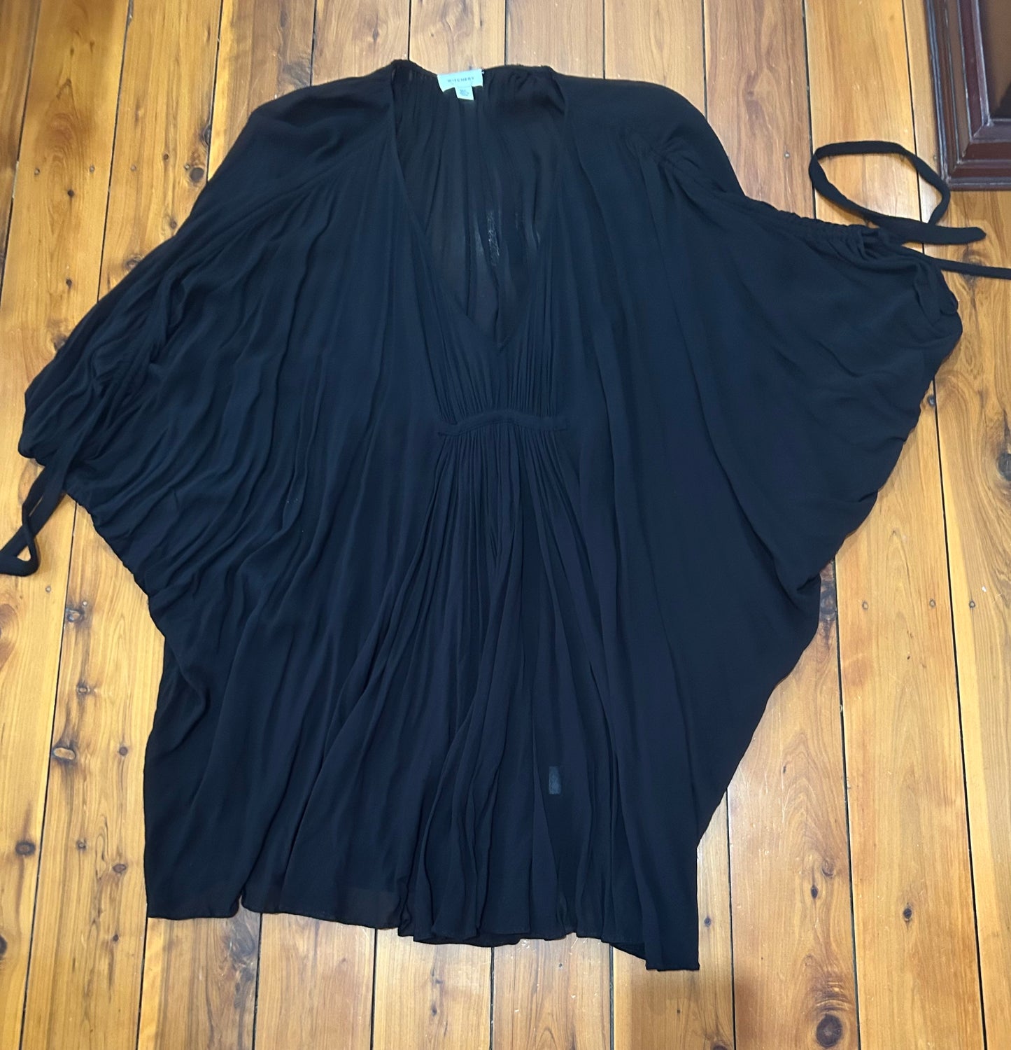 Witchery top size M/L