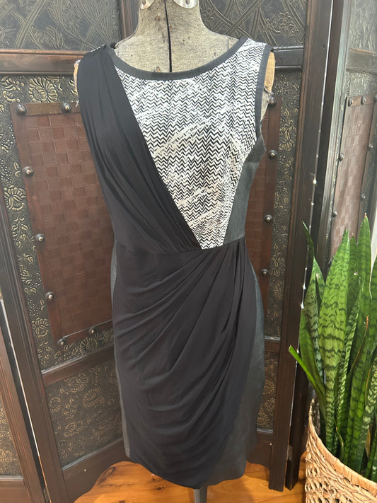 Karen Mullen dress size 12