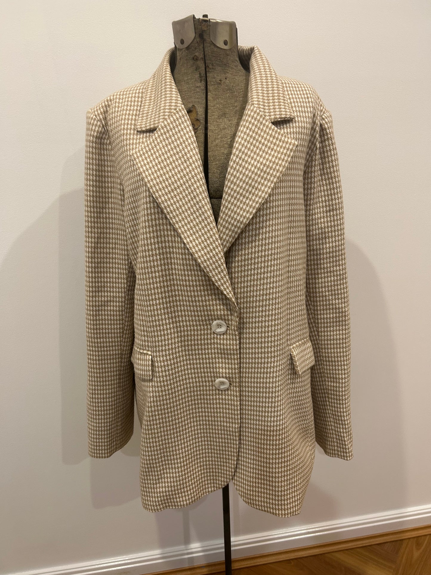 CALLI jacket size 18