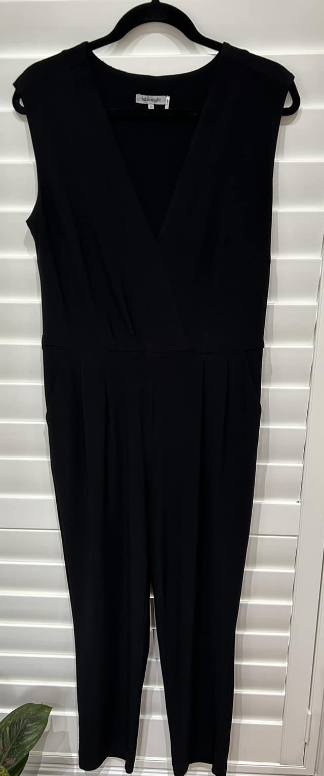 TABLE EIGHT Black Jersey Jump Suit size 10